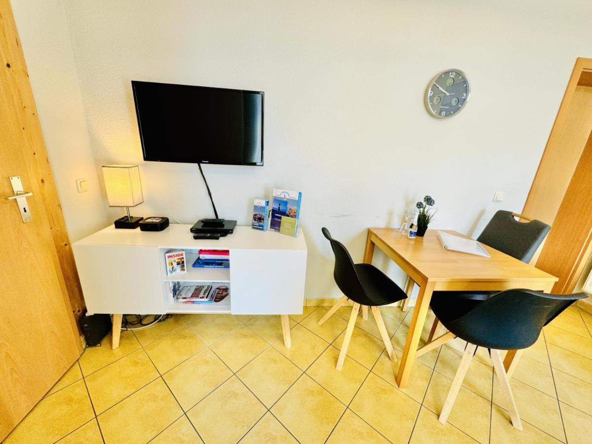 Heimathafen Apartment Росток Екстериор снимка